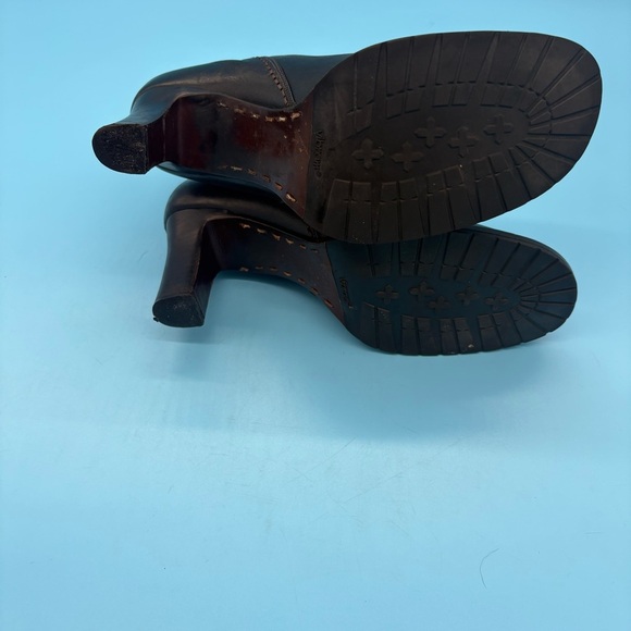 Cole Haan Women’s Dark Brown Leather Heeled Boots Size 9 D15348 - Picture 4 of 7